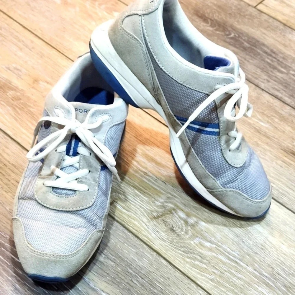 Rockport women blue and grey walking tennis shoes Size 8